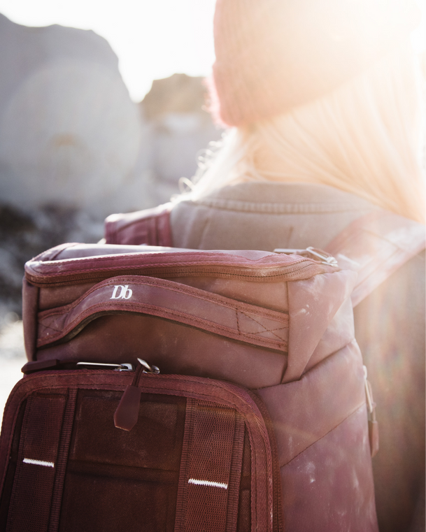 Hugger 1st Generation Backpack 20L Raspberry